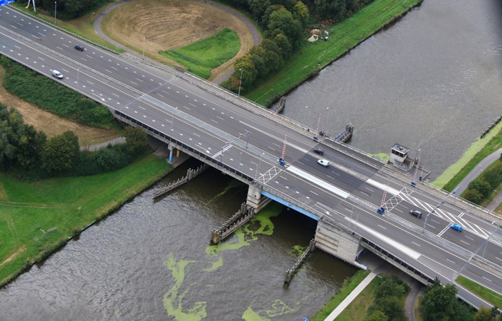 Driebondsbrug Groningen