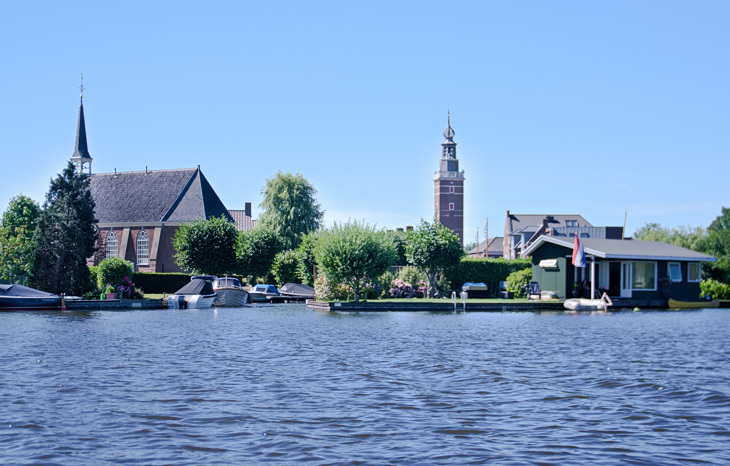 4. Aan Het Eind Van De Gemeentevaart Ligt Het Aantrekkelijke Centrum Van Nieuwkoop.