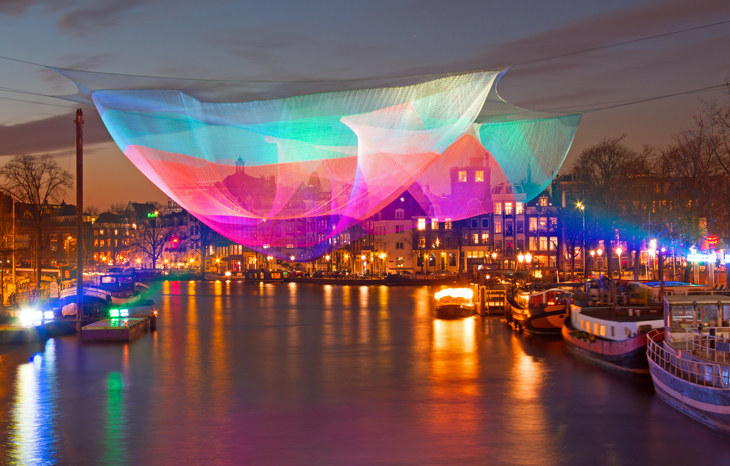 Korting op een Amsterdam Light Festival avondrondvaart
