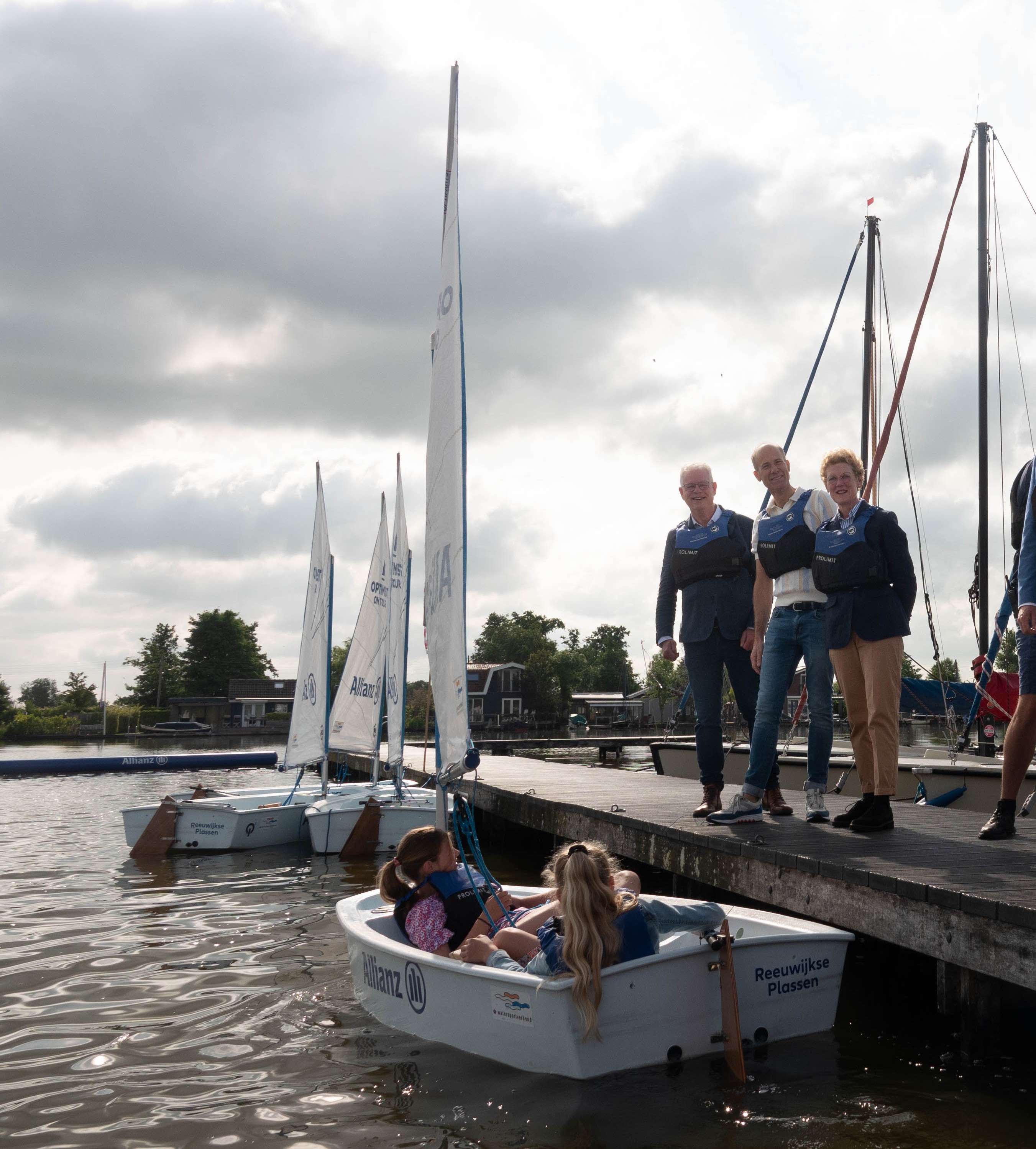 Rechts: Ineke Verkaaik-Hogervorst, midden: Robert van der Bruggen