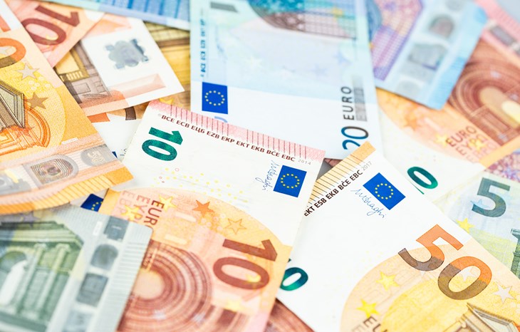 Geld Euro Financiën .C Shutterstock 1677883402